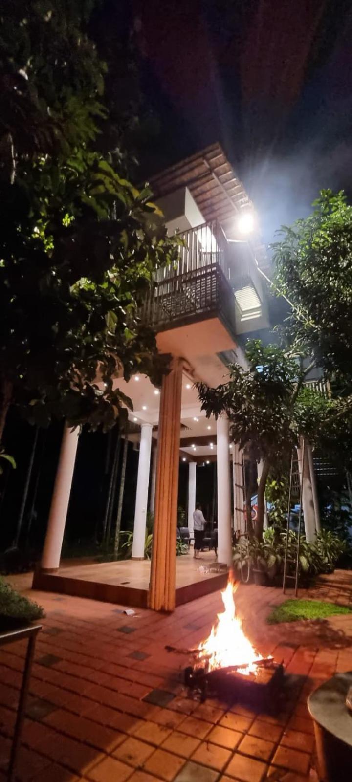 Serenity Villa And Treehouse Palakkad Kültér fotó